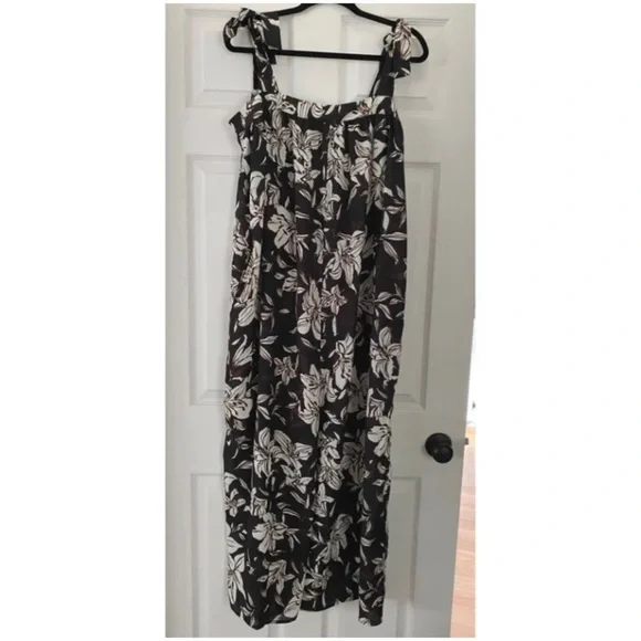 ARULA Floral Wide Leg Jumpsuit - Picture 6 of 11
